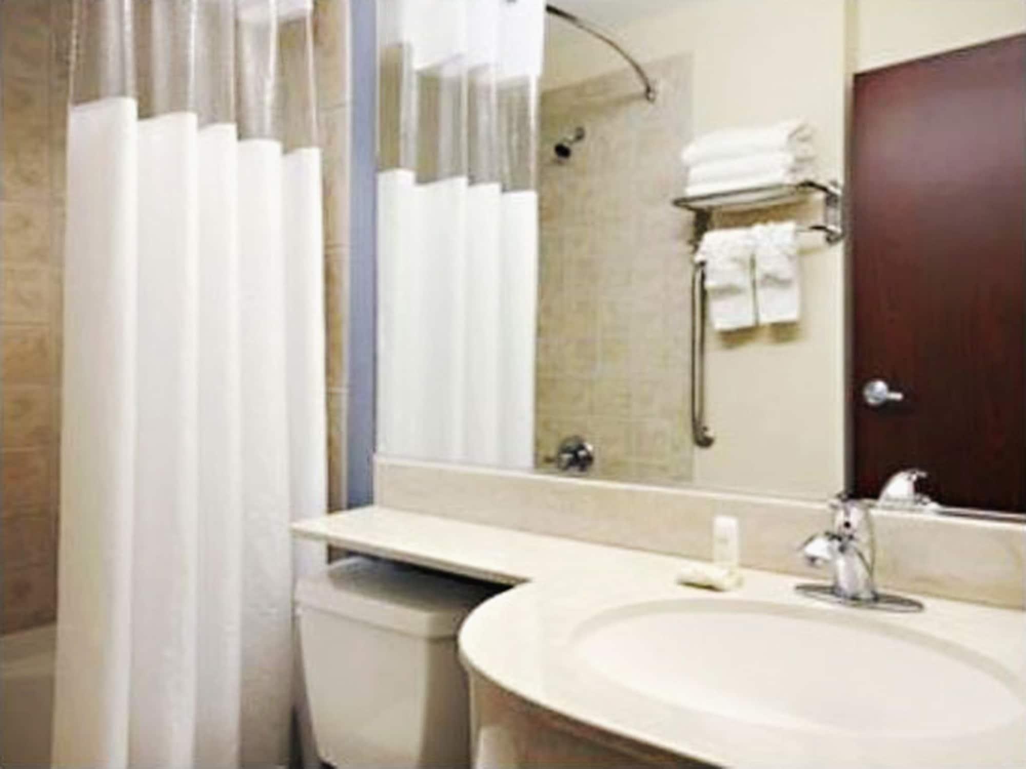 Three Rivers Inn & Suites Port Arthur Room photo